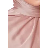 Maya Crinkle Satin Scarf in Candy Pink