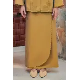 Kebaya Seri Sekuntum in Deep Gold