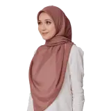 Hajaa Square in Plum Mauve