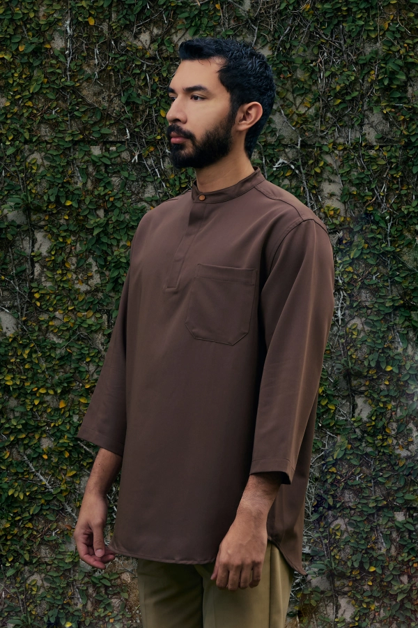 Kurta Kersani Cekak Musang in Brown