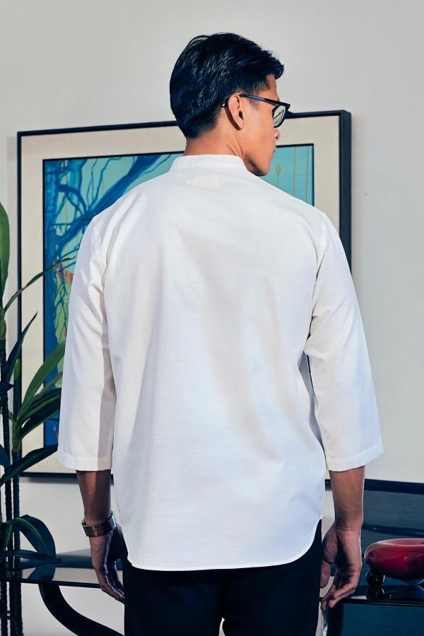 Kurta Kersani Cekak Musang in Off White