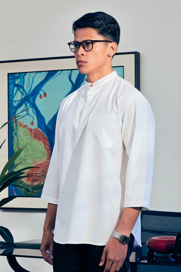 Kurta Kersani Cekak Musang in Off White