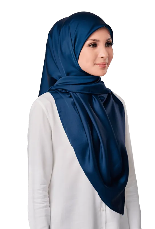 Asna Basic Scarf in Denim