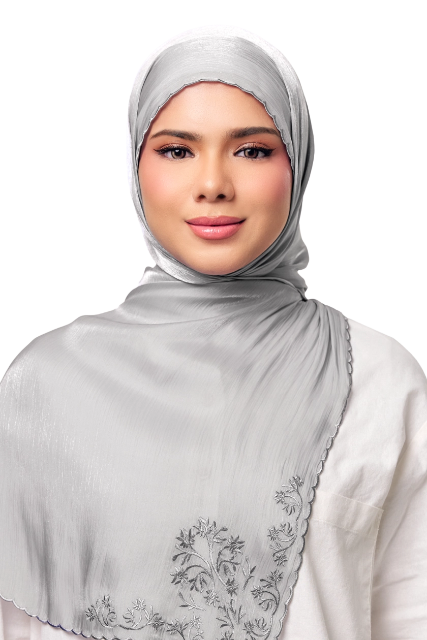Sulam Juita Shiny Crinkle Satin Chiffon Scarf in Grey Elok