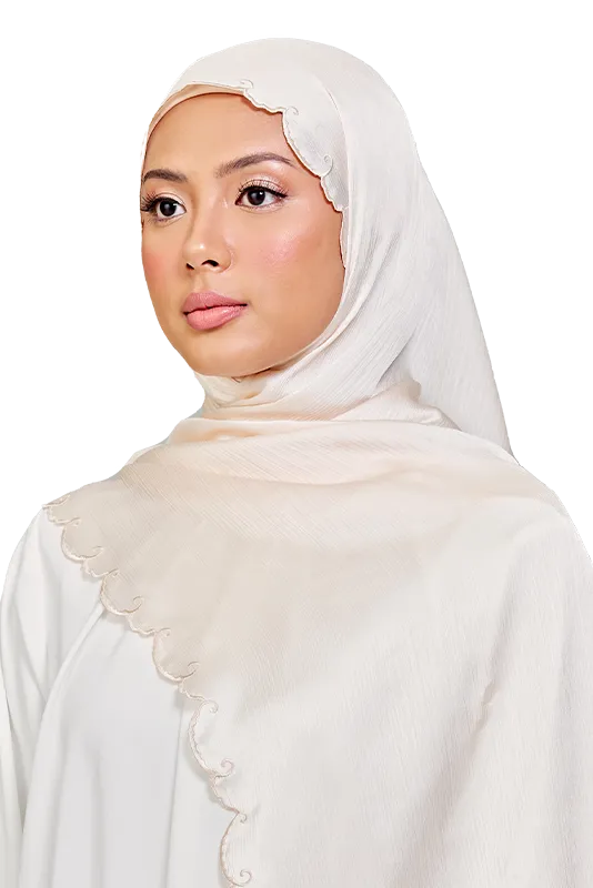 Sulam Melor Scarf in Pearly White
