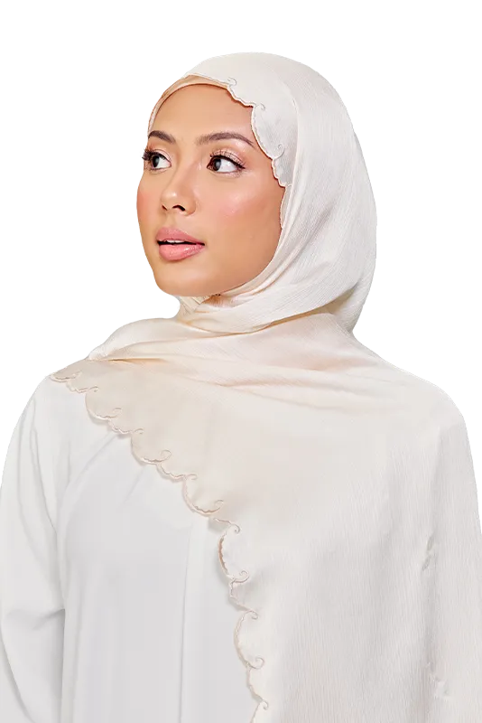 Sulam Melor Scarf in Pearly White