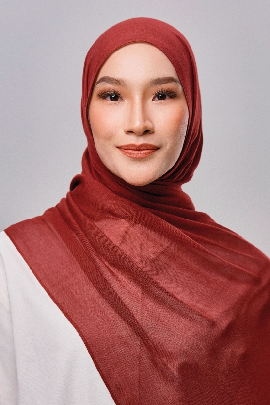 Qadira Rayon Basic Scarf in Better Burgundy