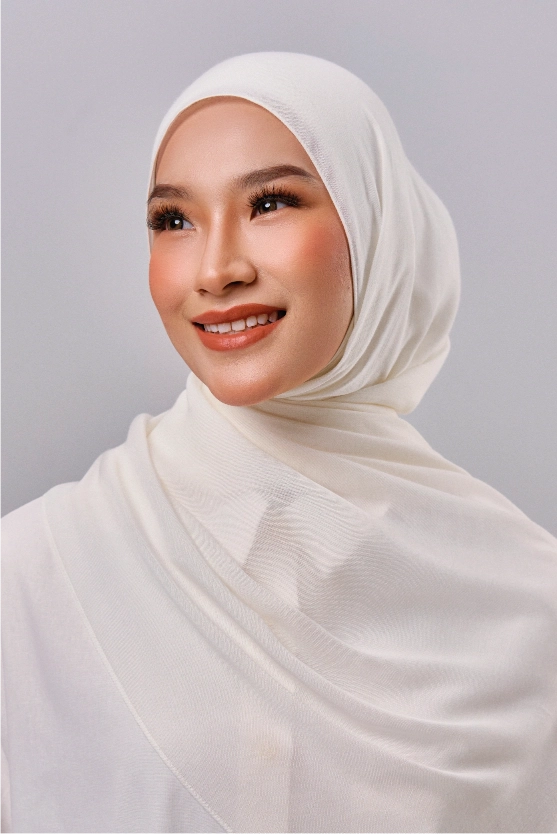 Qadira Rayon Basic Scarf in Powder White
