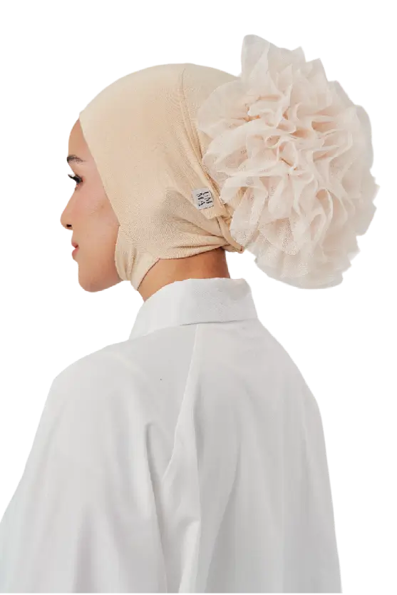 Suri Dagoo Volumnizer Inner in Macaroon Beige