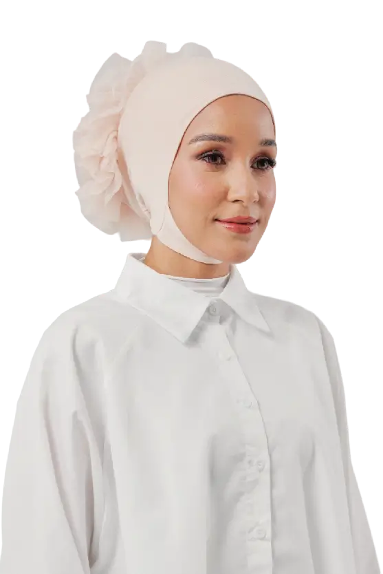 Suri Dagoo Volumnizer Inner in Magnolia Cream