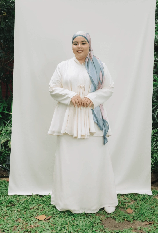 Camelia Kurung in White Dove