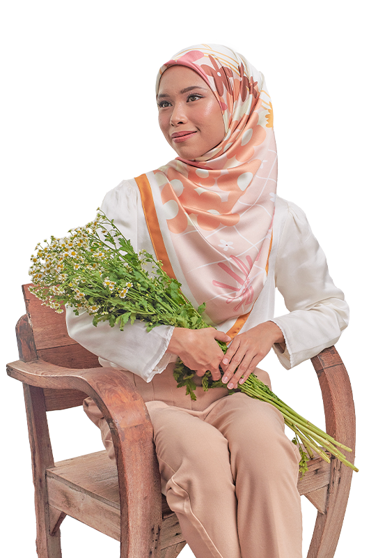 Hadiqa Printed Square in Summer
