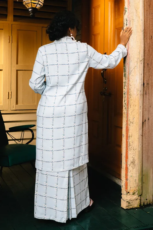 Dhosai Printed Kurung In Blue