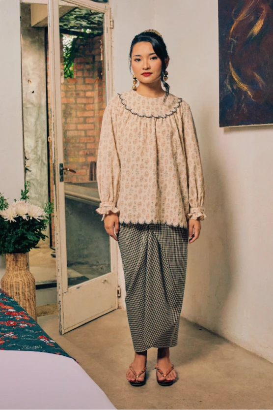 Kasturi Mini Kurung in Cream/Blue