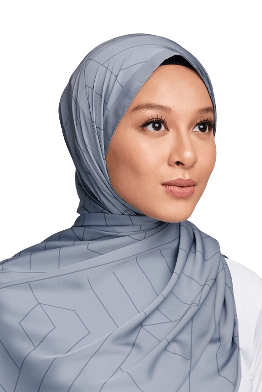 Linear Printed Scarf in Grey