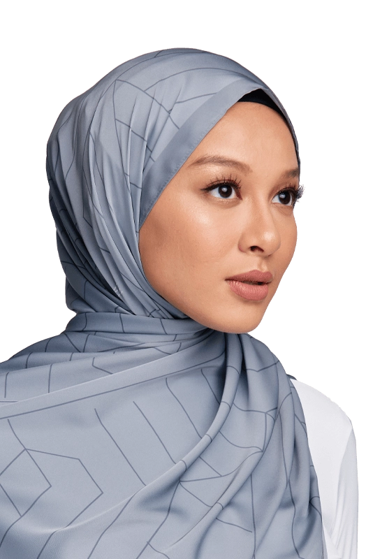 Linear Printed Scarf in Grey