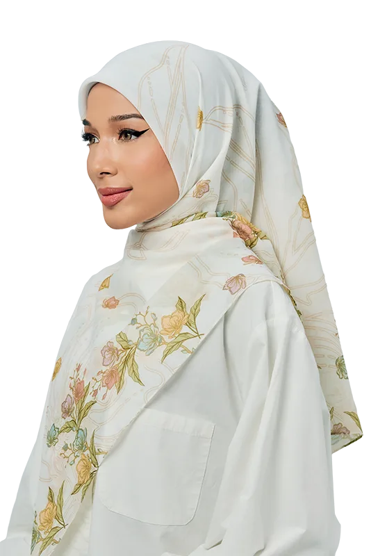 Peonia Cotton Voile Printed Square in Spring Porcelain