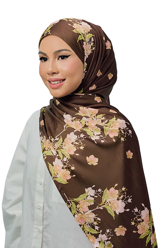 Peonia Satin Silk Shawl in Espresso Brown