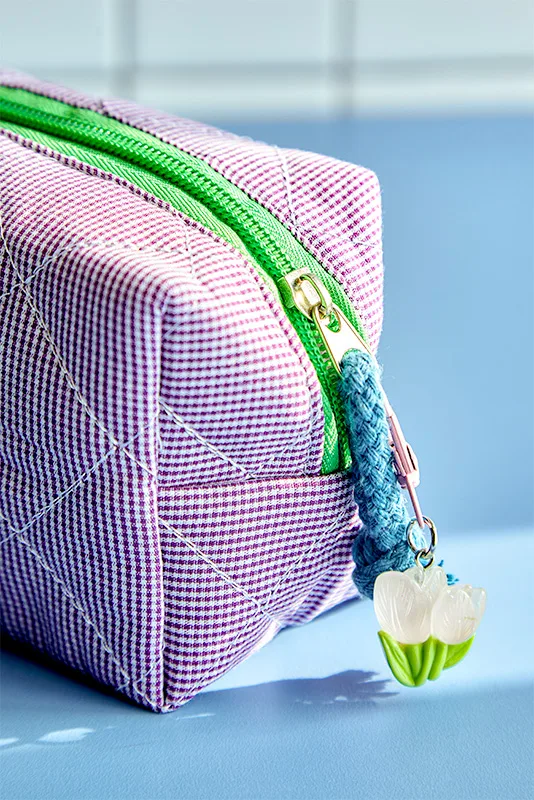 The Capsule Pouch Bag in Grapple Purple