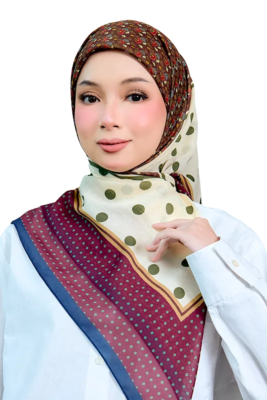 Petals and Polkas Printed Square in Plum Cheesecake