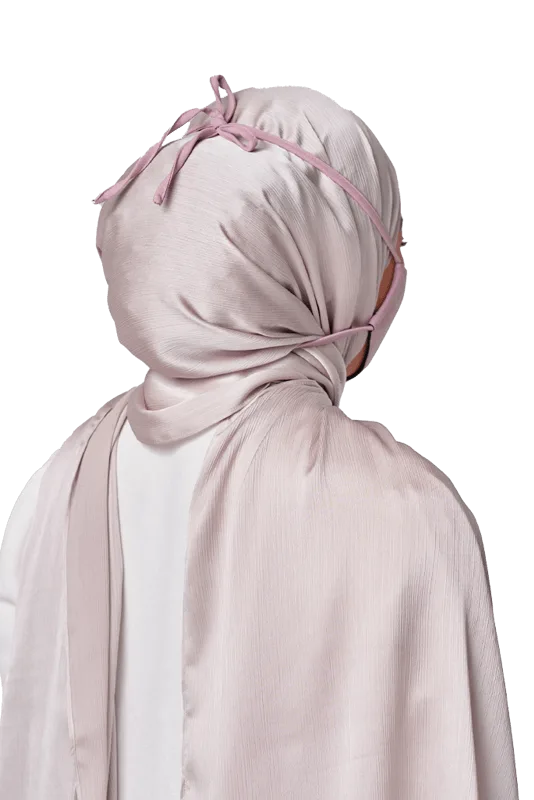 Crepe Face Mask with String Extension in Dusty Mauve