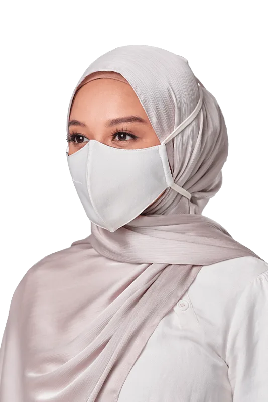 Crepe Face Mask with String Extension in Off White
