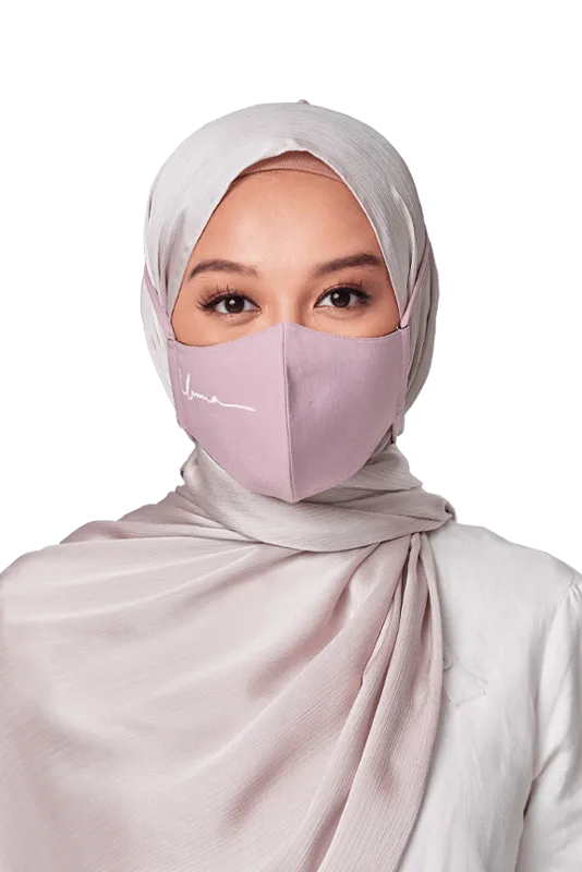 Crepe Face Mask with String Extension in Dusty Mauve