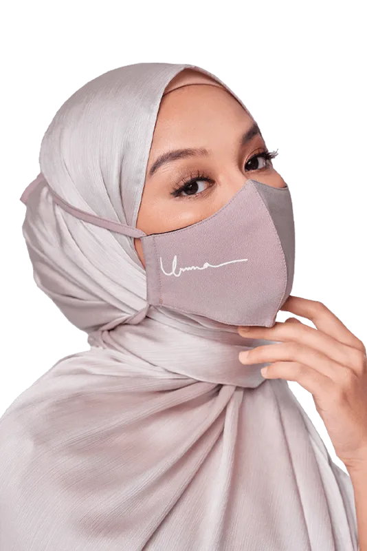 Crepe Face Mask with String Extension in Smoke Lilac