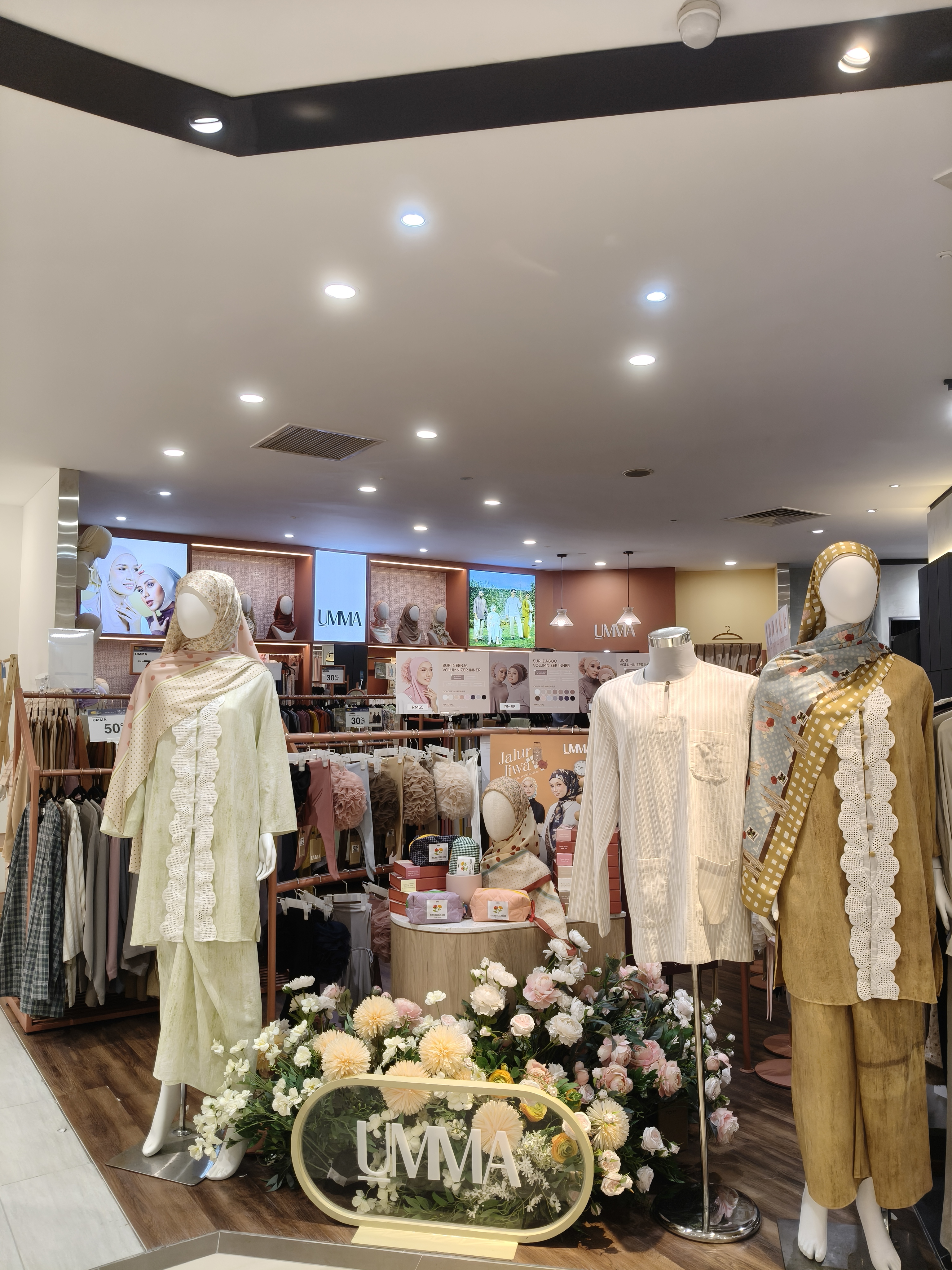 ISETAN